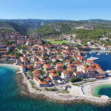 With A Parking Space Postira, Brac - 22201 * بوستيرا