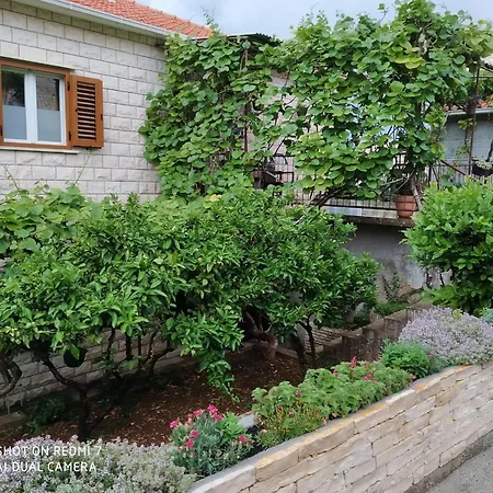 Apartment With A Parking Space Postira, Brac - 22201 *