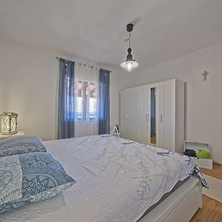 With Parking Spaces Postira, Brac - 22201 Apartment *